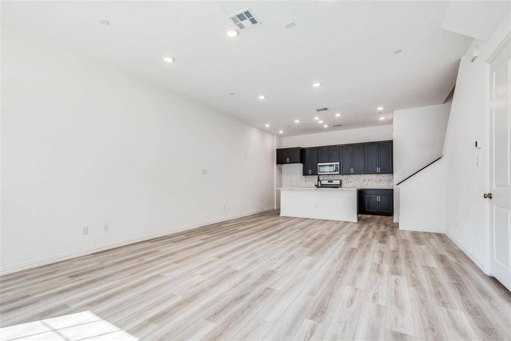 Irving, TX 75063,9915 Schramm Street