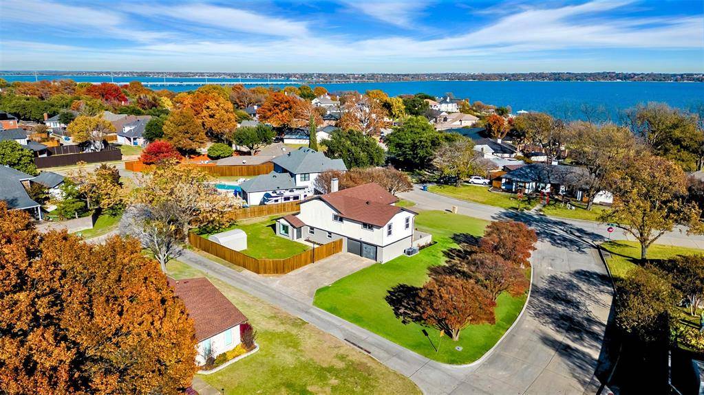 Rowlett, TX 75087,401 Point Royal Drive