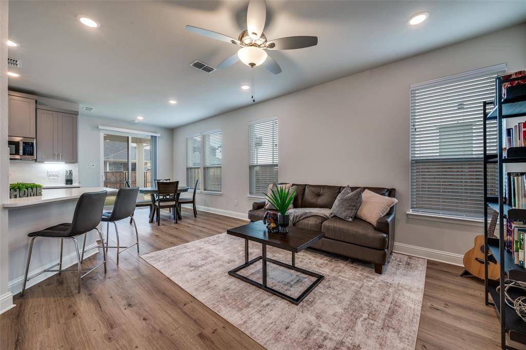 Frisco, TX 75035,10967 Tall Timbers Trail