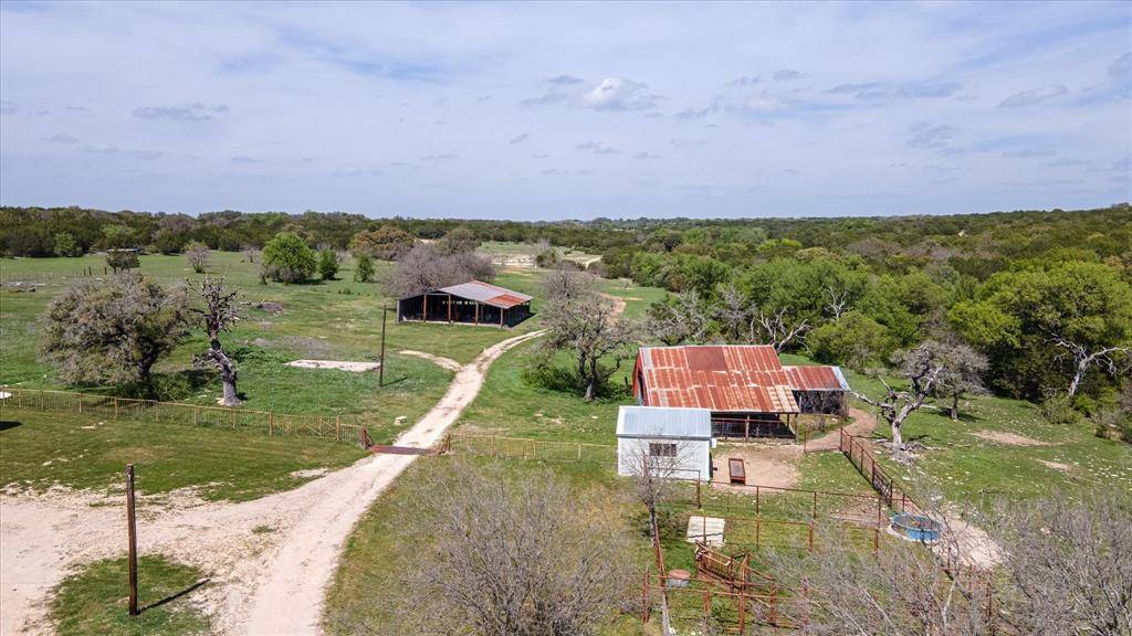 Hico, TX 76457,9885 County Road 270