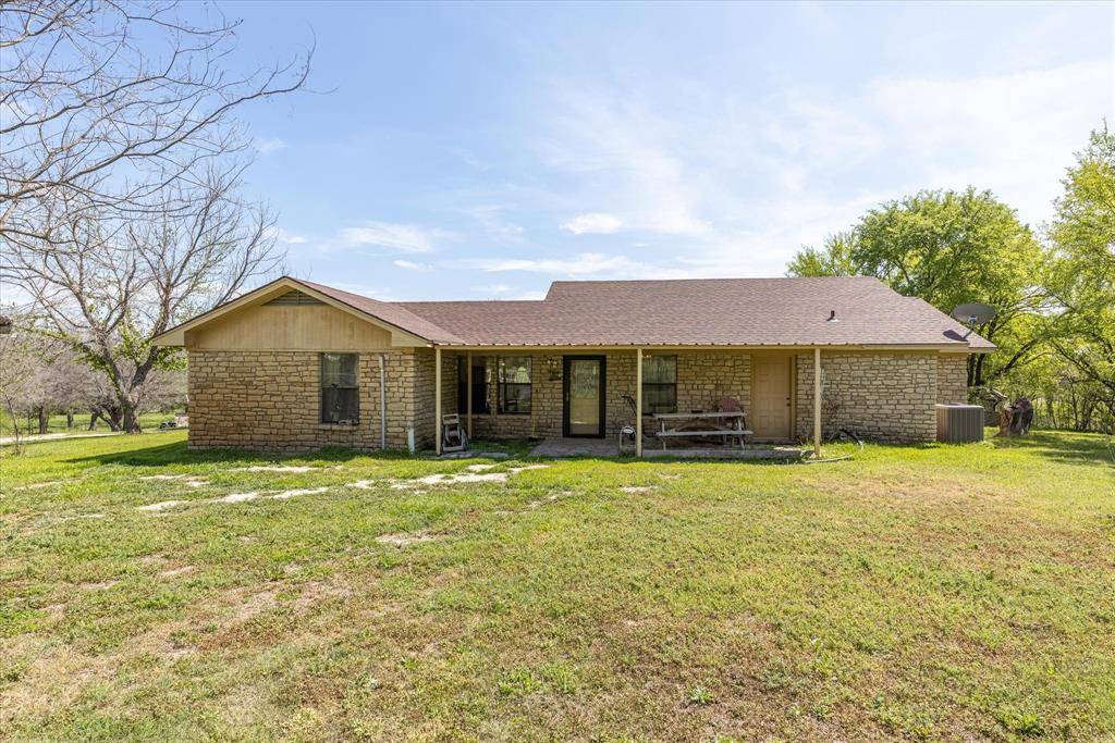 Hico, TX 76457,9885 County Road 270
