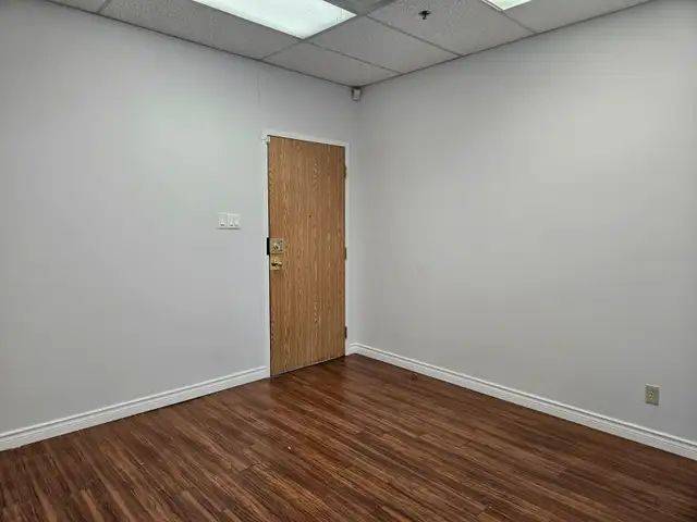 Toronto E07, ON M1S 5C1,2400 Midland AVE #203A