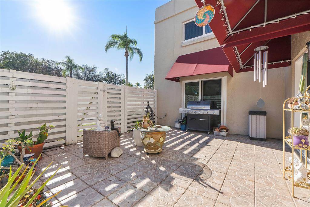 Plantation, FL 33324,565 NW 98th Ave #565