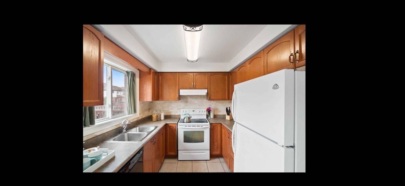 Brampton, ON L7A 1X2,83 Monaco CT