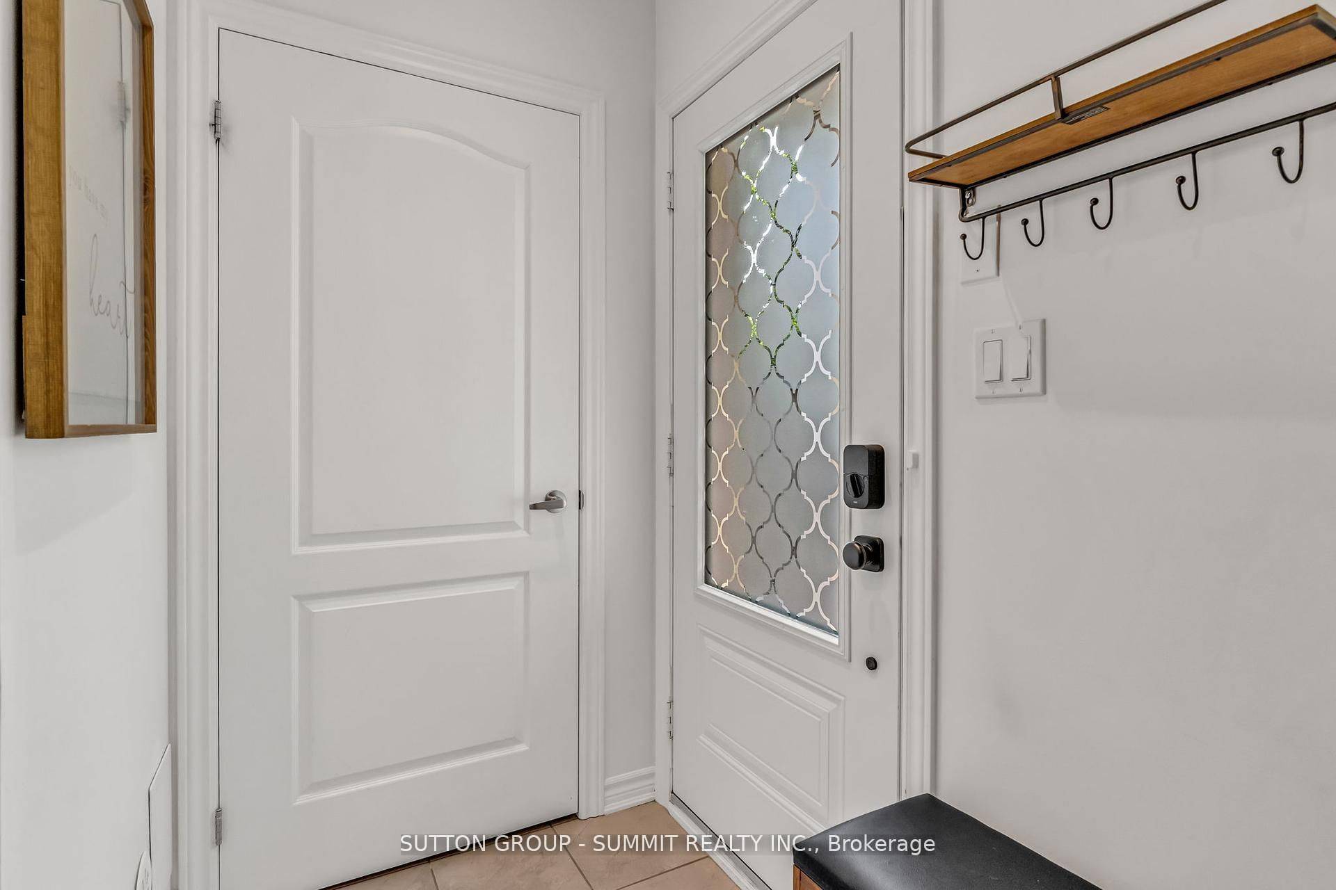 Toronto W06, ON M8W 2W6,636 Evans AVE S #53