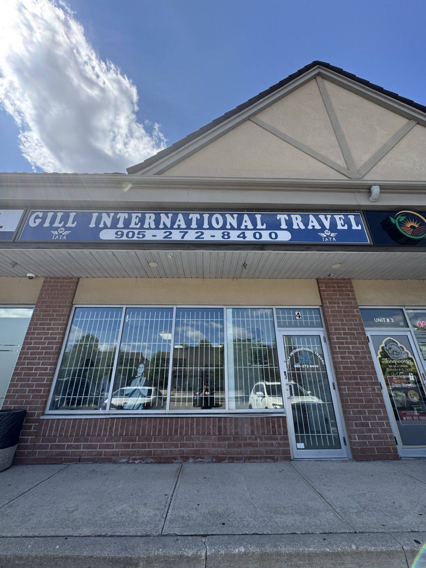 Mississauga, ON L5V 0A5,5390 TERRY FOX WAY #4