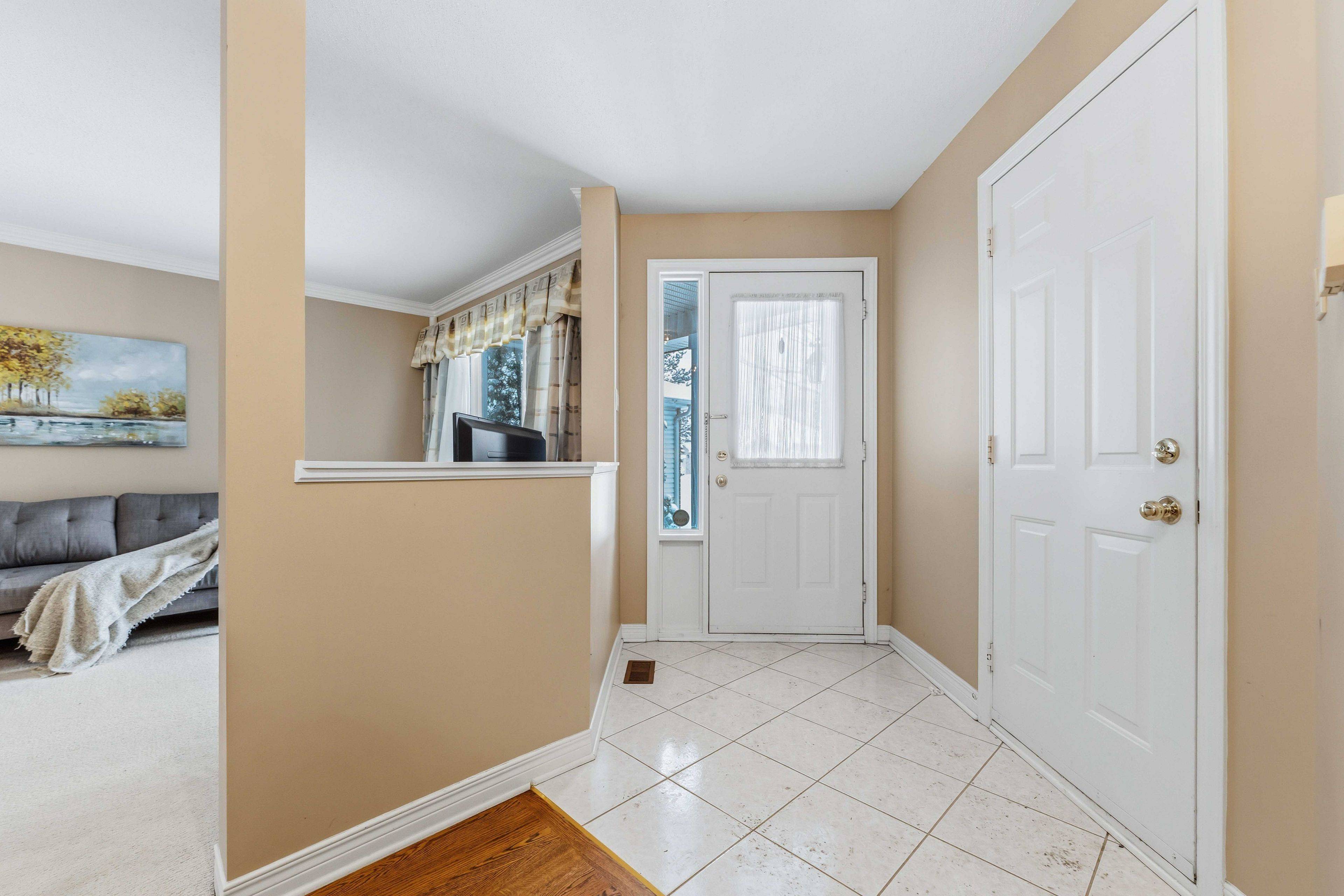 Hunt Club - Windsor Park Village And Area, ON K1V 0W7,81 Kimberwick CRES