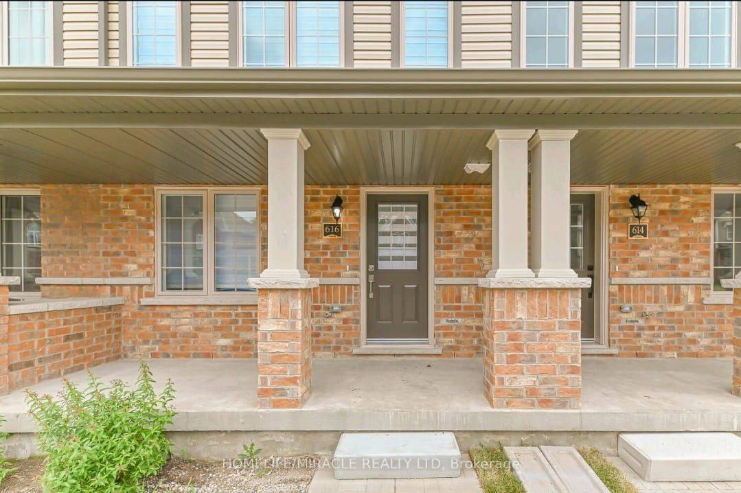 Cambridge, ON N3H 0C6,616 Linden DR