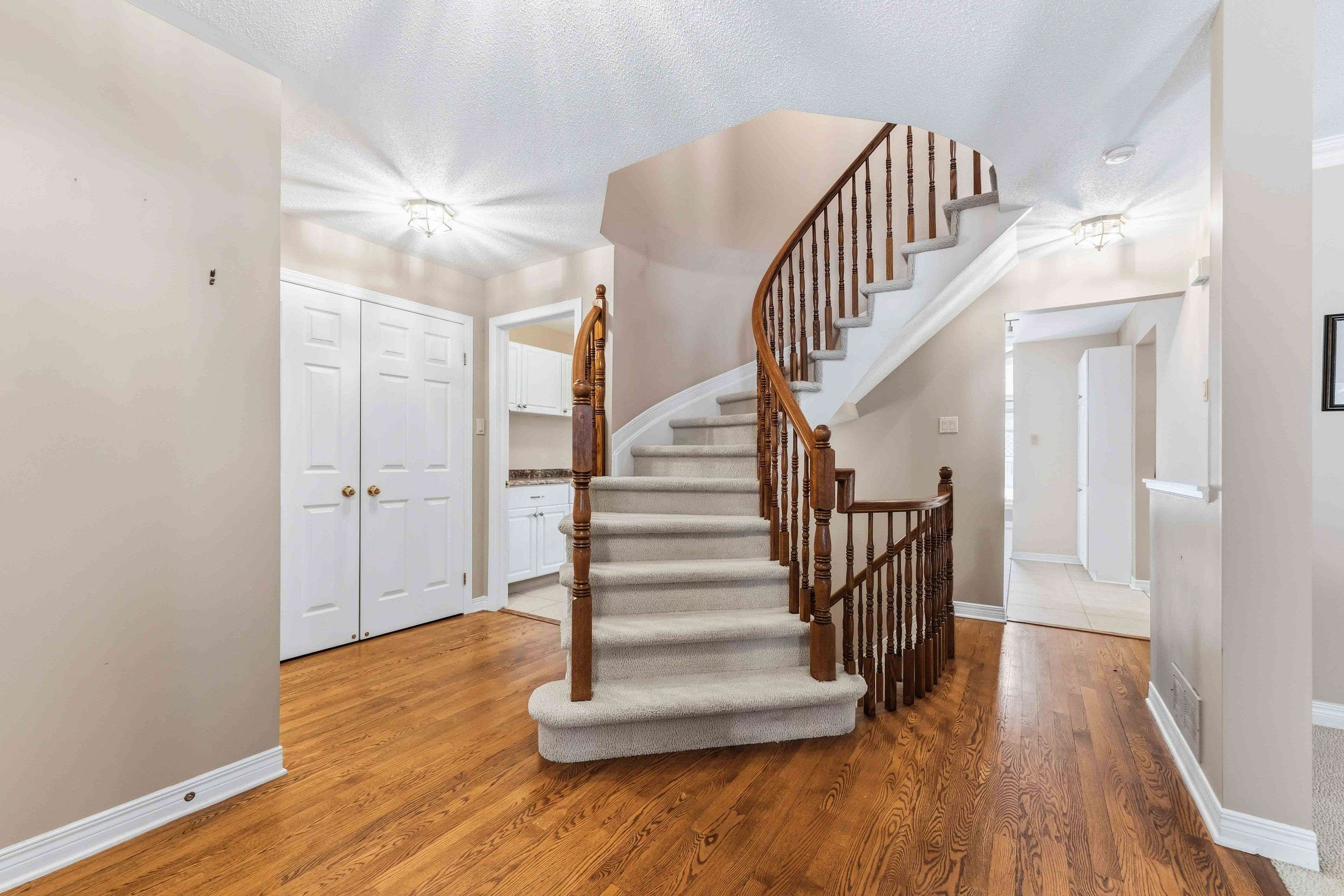 Hunt Club - Windsor Park Village And Area, ON K1V 0W7,81 Kimberwick CRES