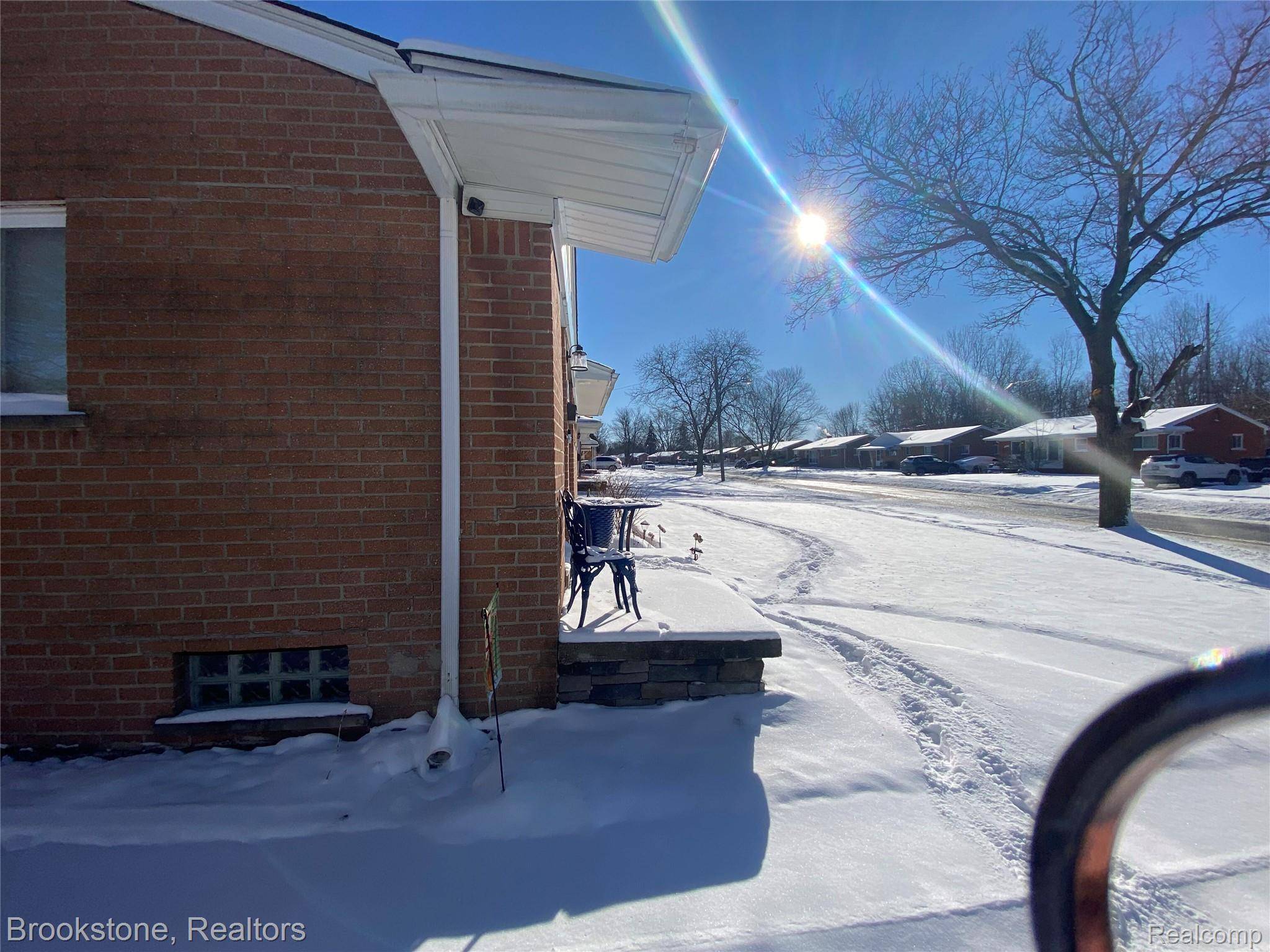 Holly, MI 48442,1106 Marion DR