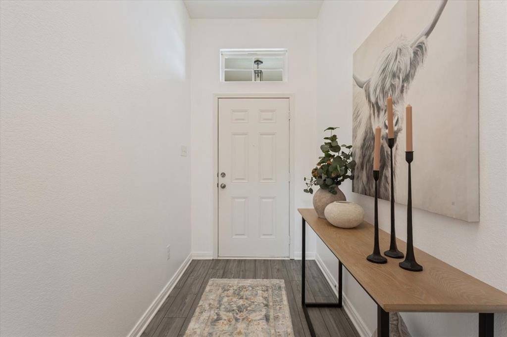 Waco, TX 76633,7012 Llano Drive