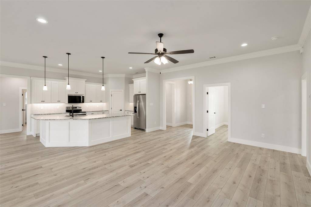 Mabank, TX 75147,717 Cobblestone Circle