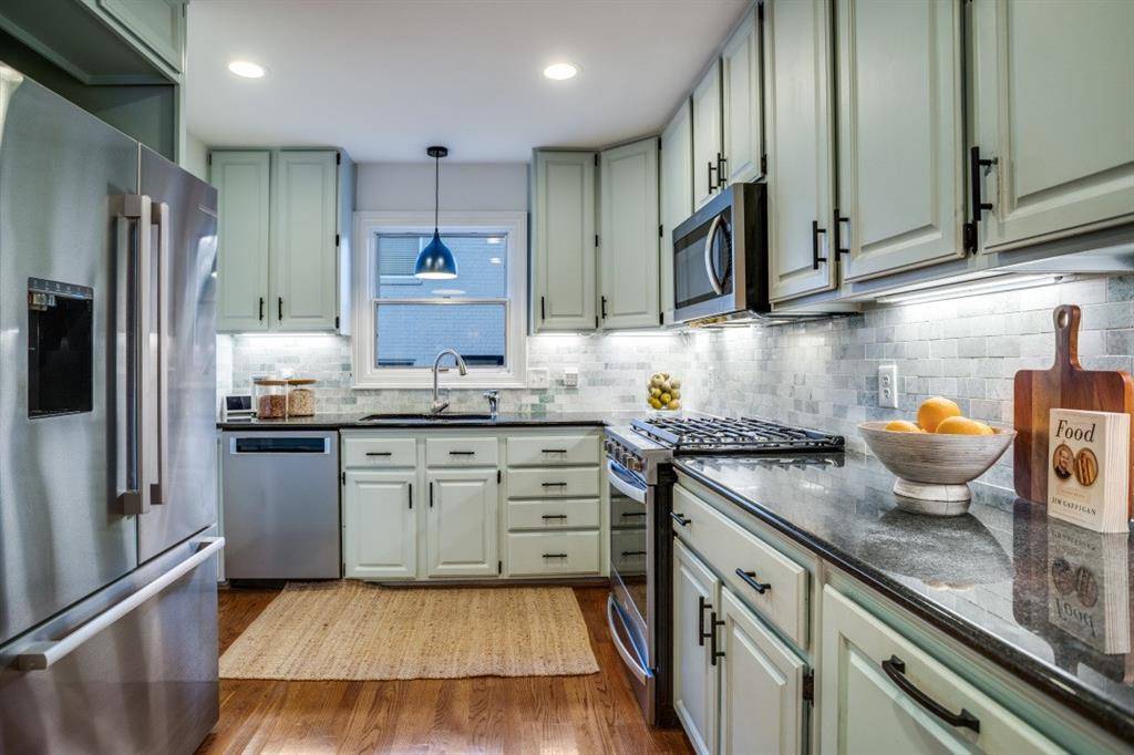 Dallas, TX 75225,7515 Marquette Street