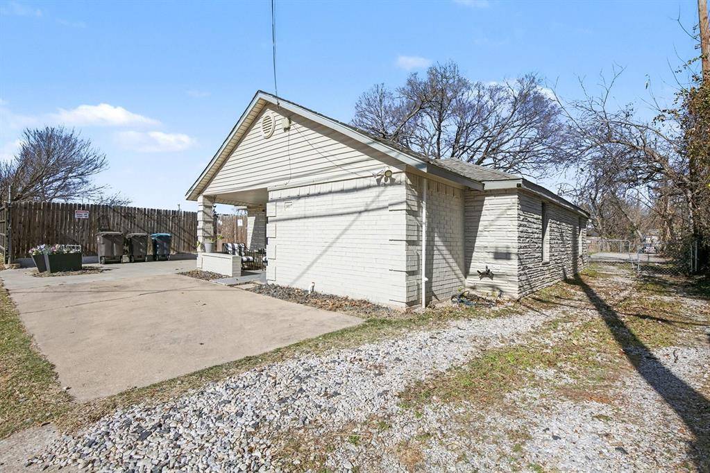 Fort Worth, TX 76111,3817 E 1st Street