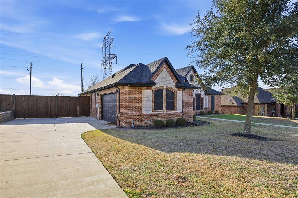 Desoto, TX 75115,1616 Carriage Creek Drive