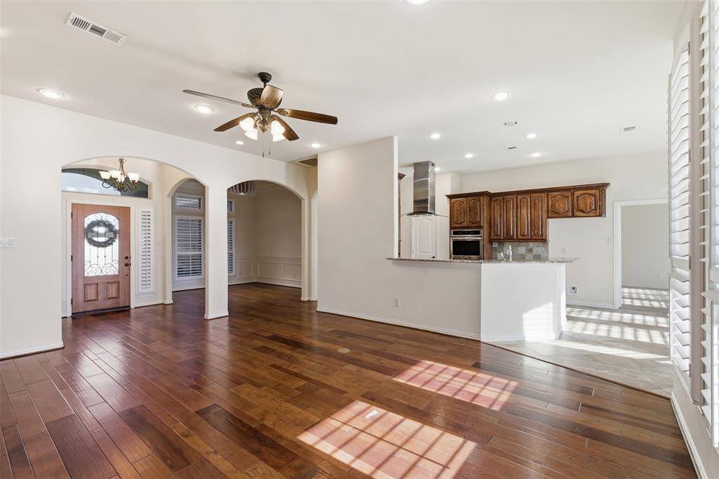 Desoto, TX 75115,1616 Carriage Creek Drive