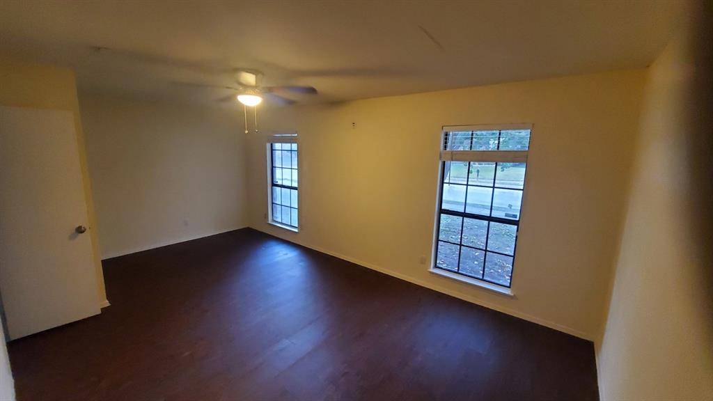 Dallas, TX 75227,3803 O B Crowe Drive