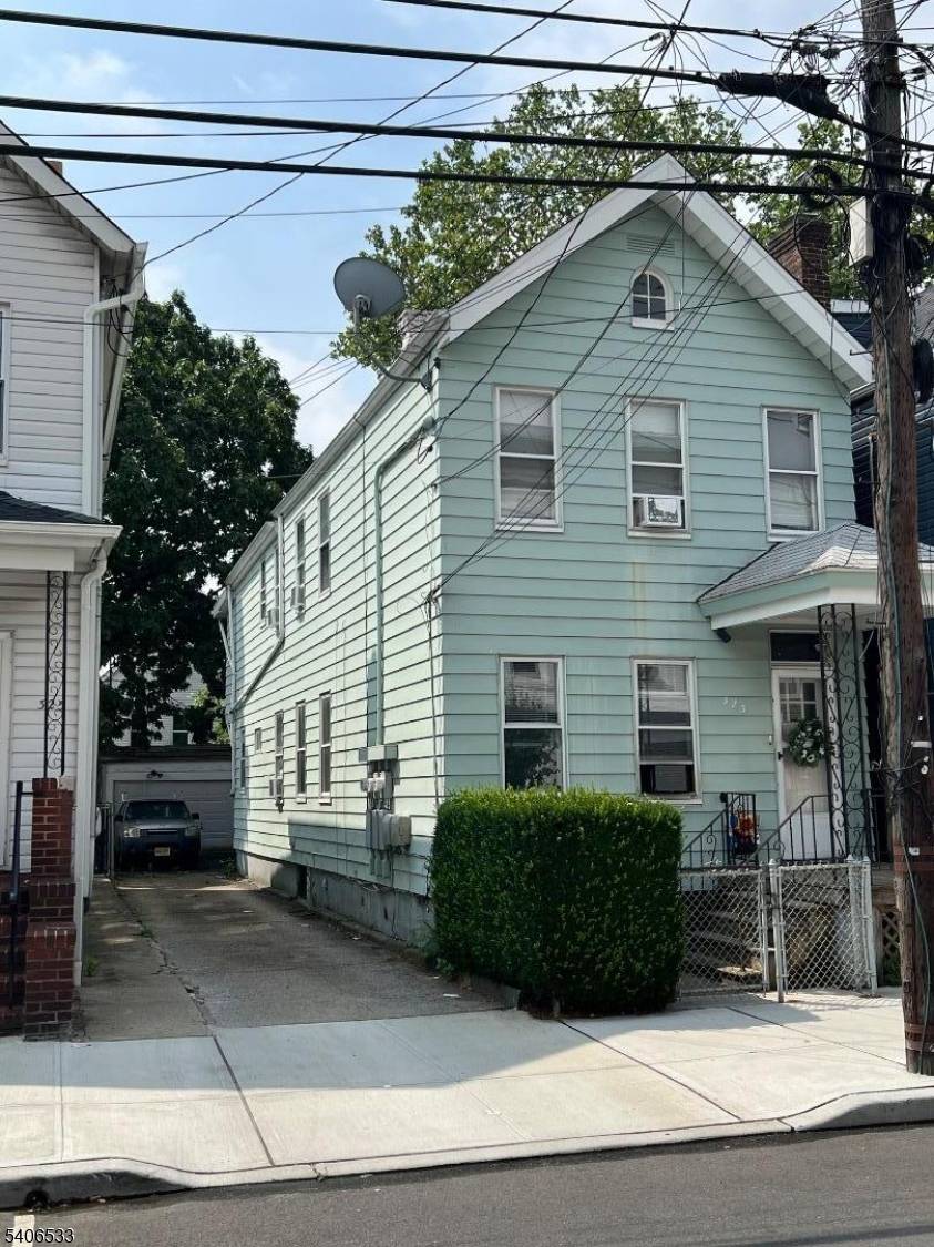 Harrison Town, NJ 07029,323 William St