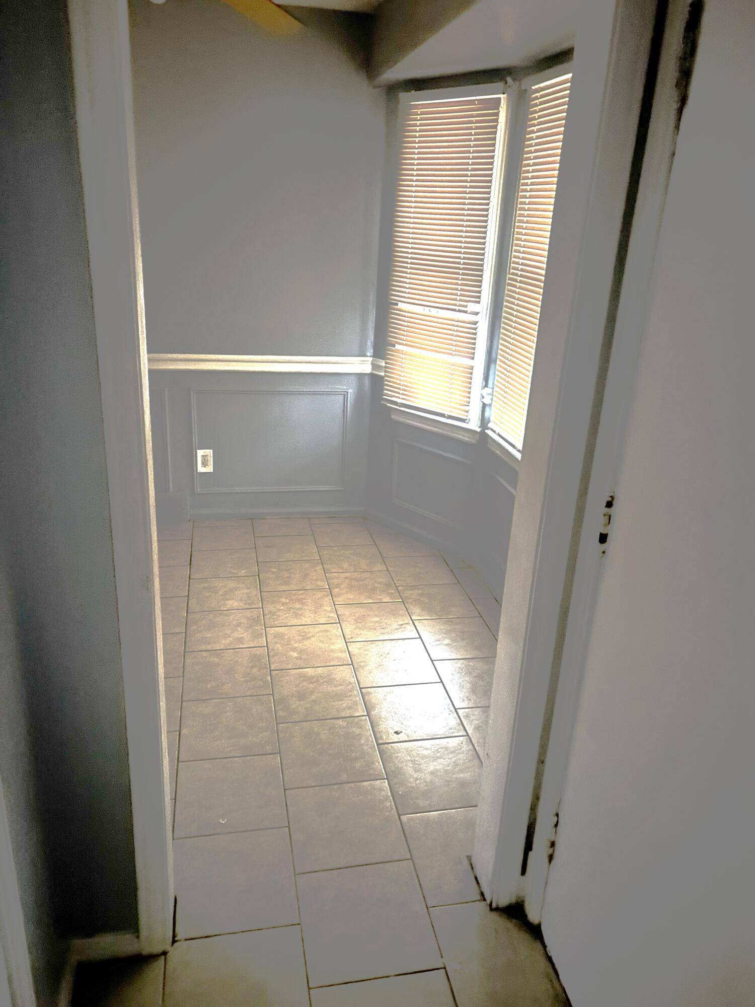 Detroit, MI 48205,15819 Manning ST