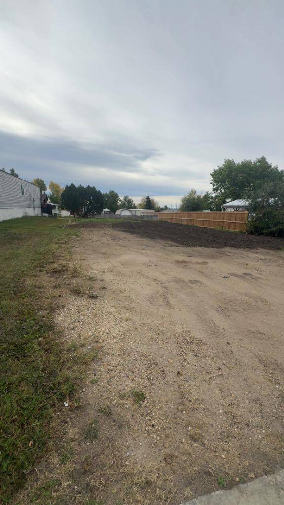 Grande Prairie, AB T8V 5H4,9729 120 AVE