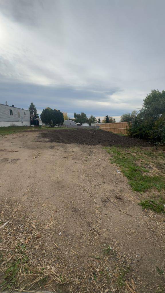 Grande Prairie, AB T8V 5H4,9729 120 AVE