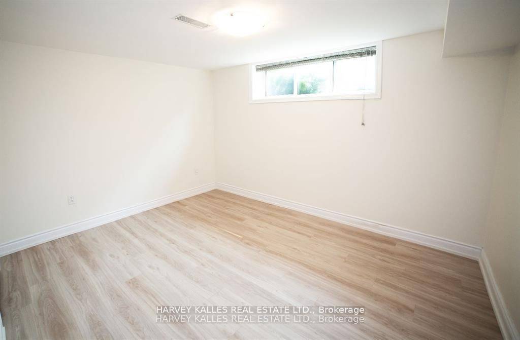 Toronto C04, ON M6B 1Z4,550 Glencairn AVE #Bsmt