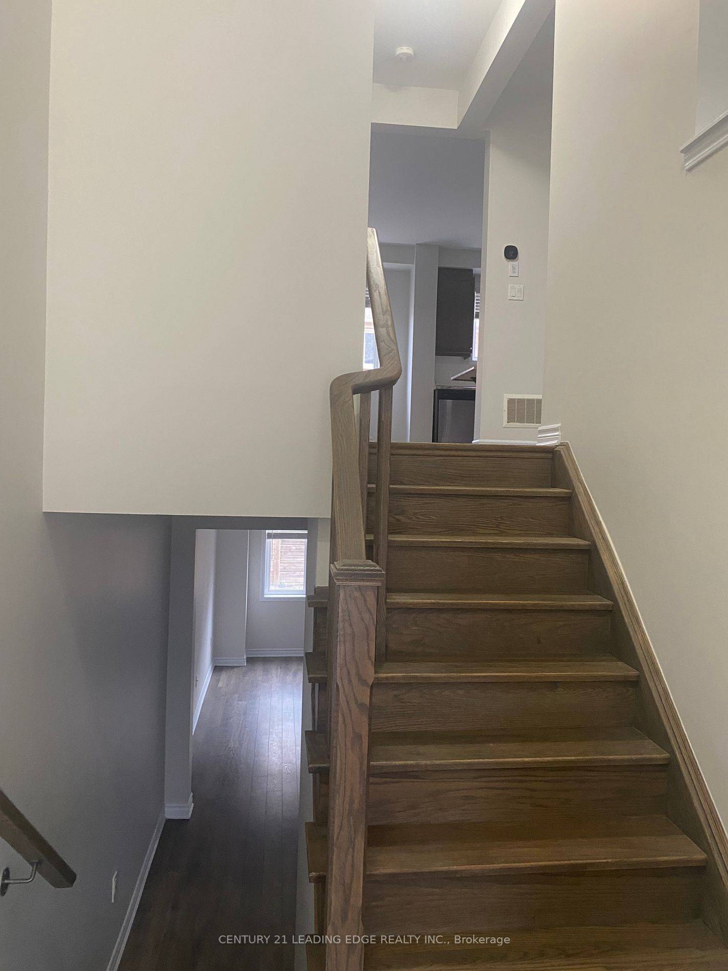 Toronto E04, ON M1L 0J4,5 Fusilier DR