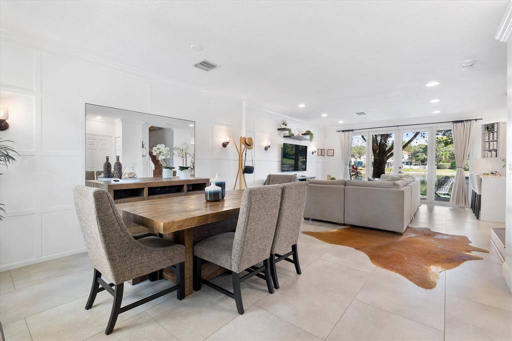 Miramar, FL 33027,16379 SW 48th St #16379