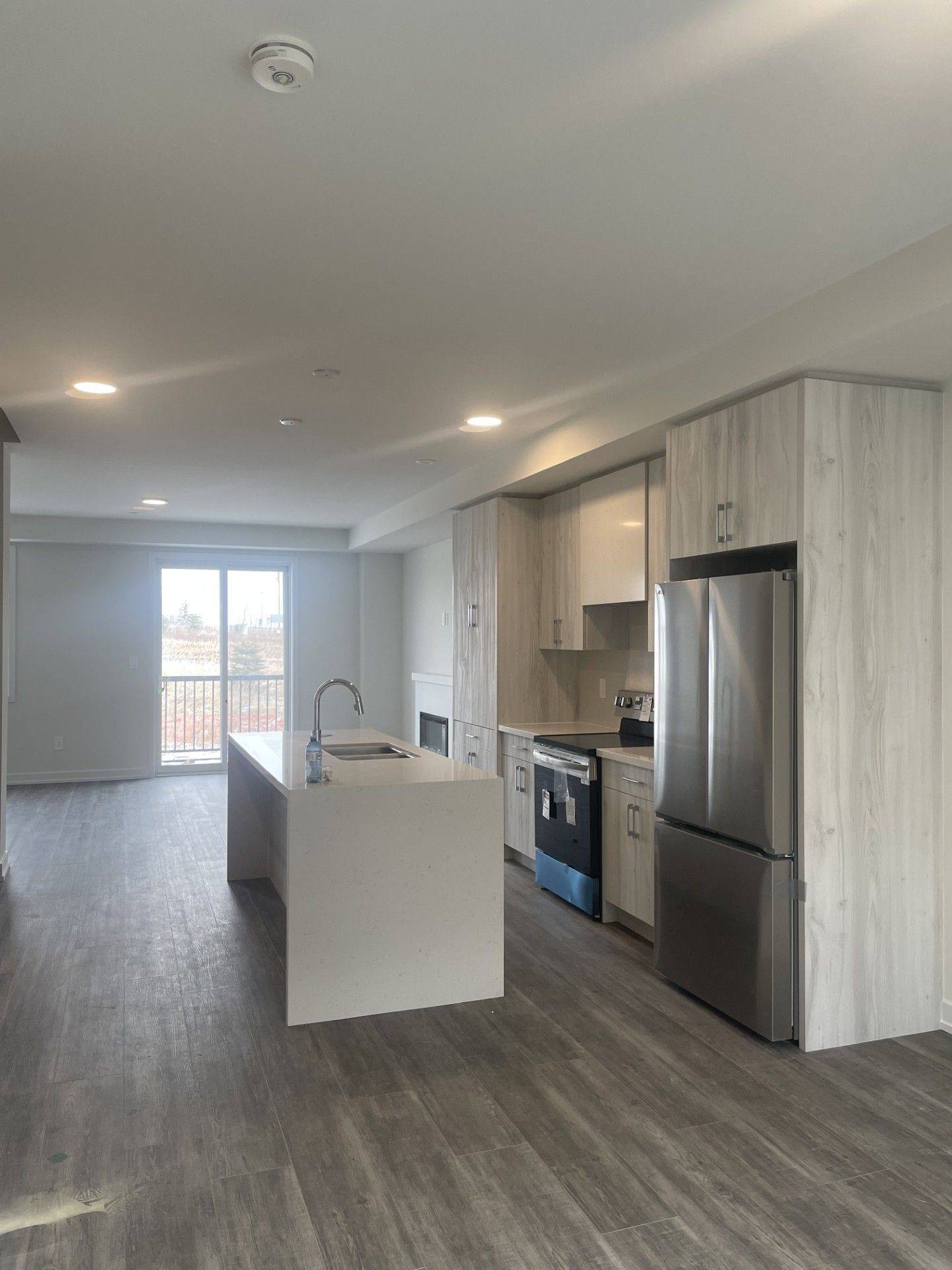 Richmond Hill, ON L4B 0J4,41 peace LN