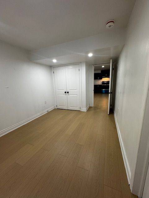 Brampton, ON L7A 5J4,23 Junior RD