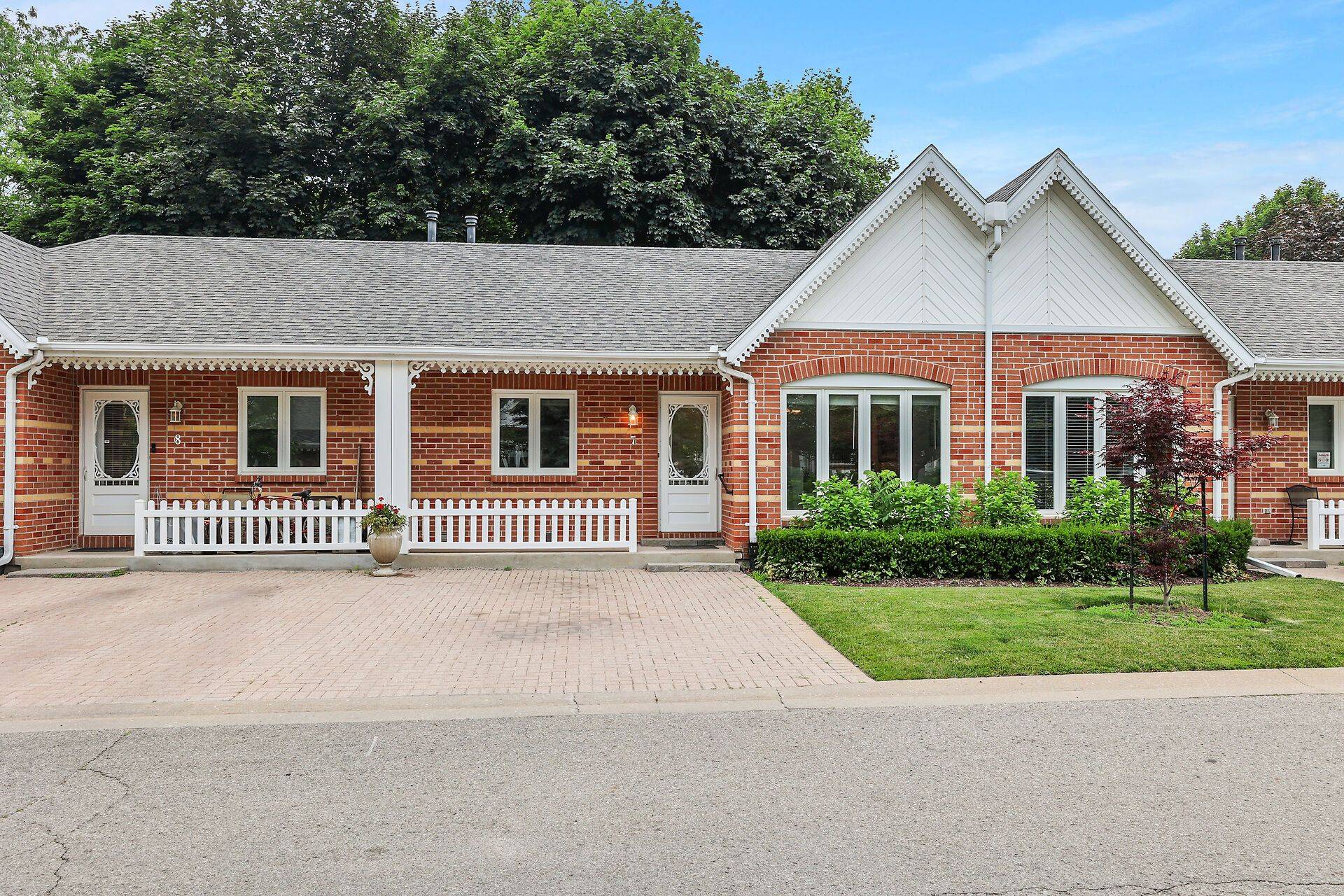 Niagara-on-the-lake, ON L0S 1J0,443 Nassau ST #7