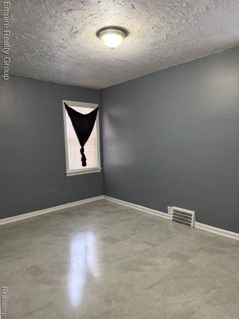 Detroit, MI 48227,9665 Coyle ST