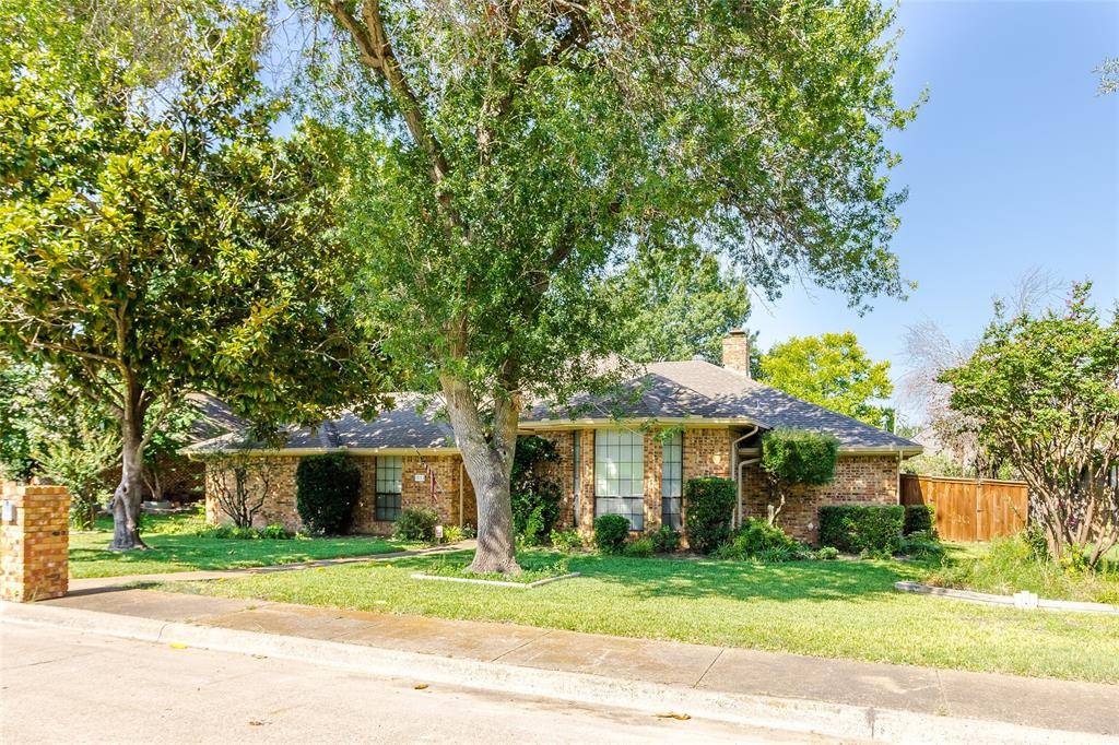 Desoto, TX 75115,1013 Canyon Ridge Drive