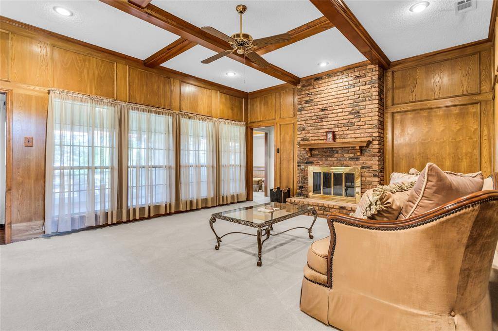 Desoto, TX 75115,1013 Canyon Ridge Drive