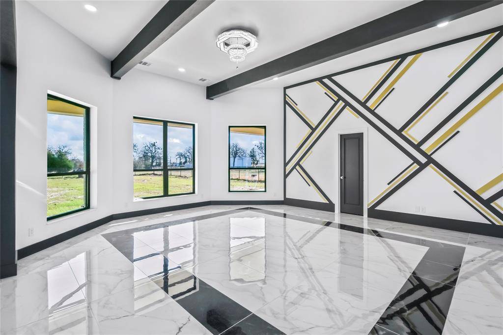 Krugerville, TX 76227,5090 US Highway 377 S