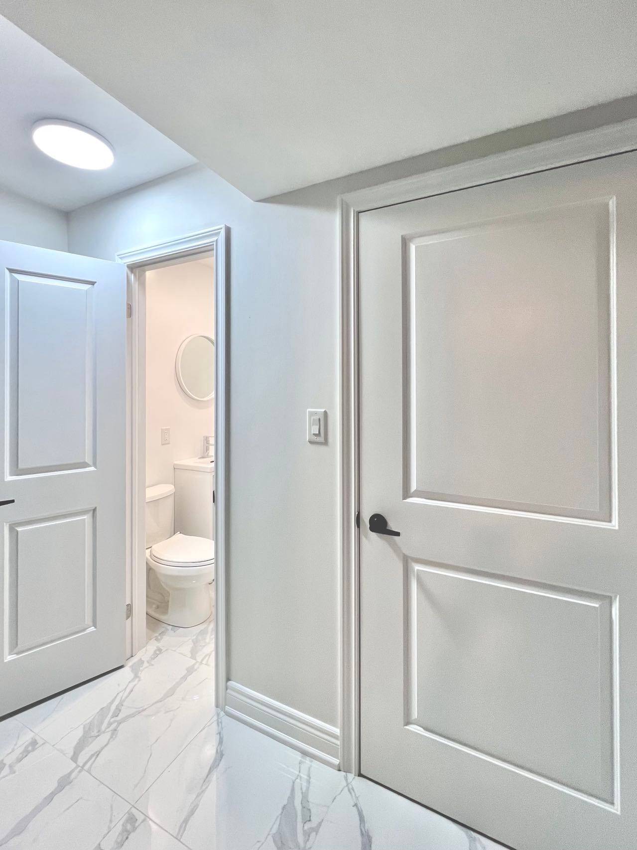 Toronto C07, ON M2R 2P9,65 Dewlane DR