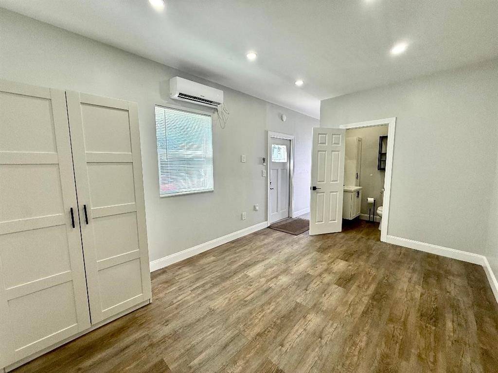 Miami, FL 33167,14340 NW 15th Dr