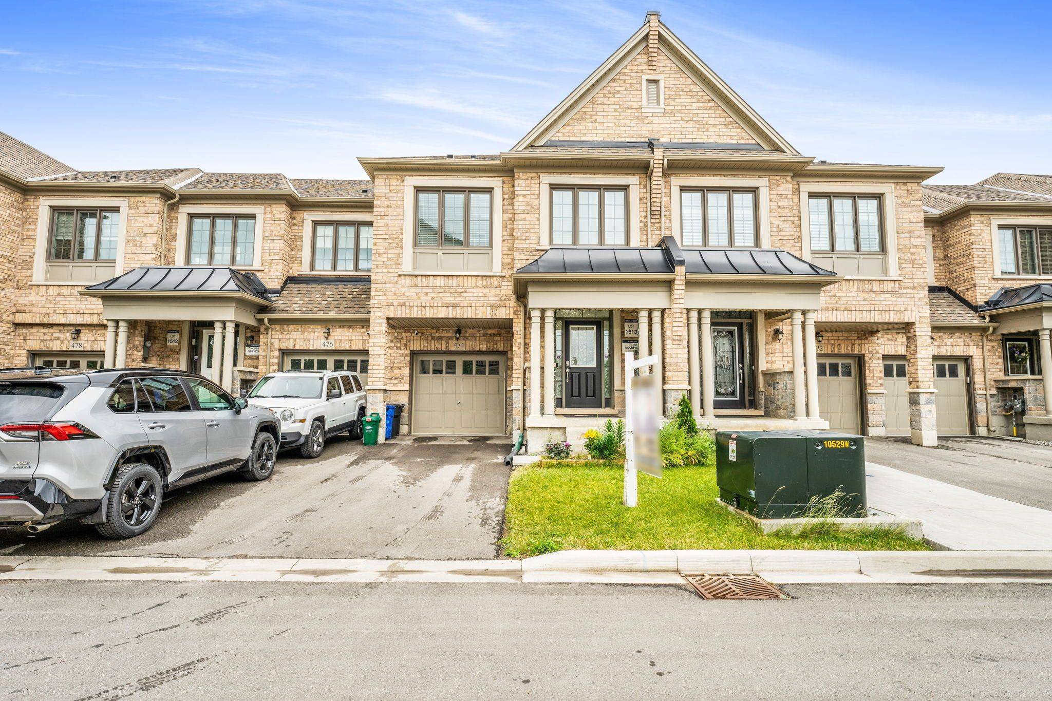 Milton, ON L9E 1J9,474 Sheaffe PL