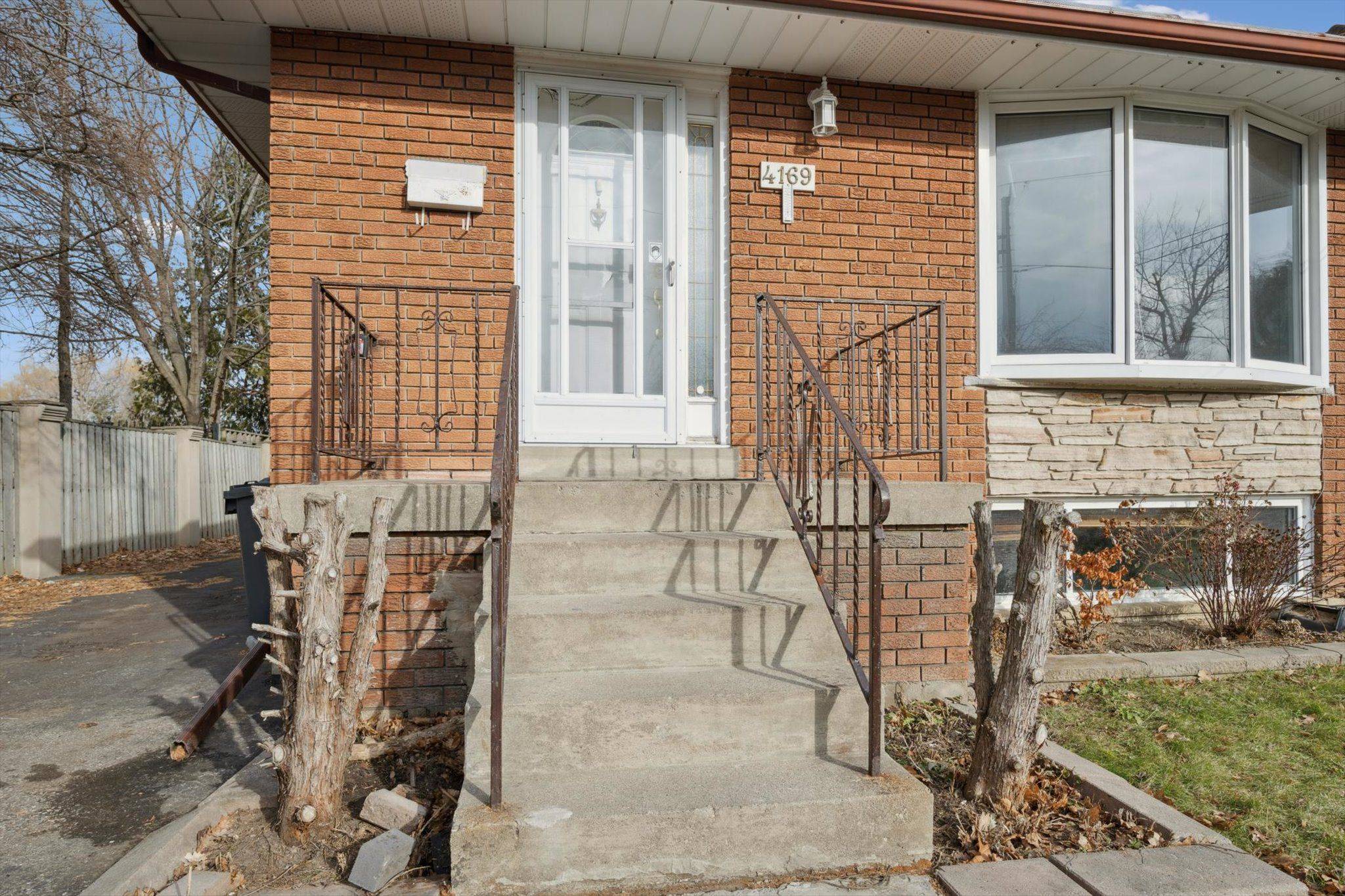 Mississauga, ON L4Z 1B9,4169 Wilcox RD