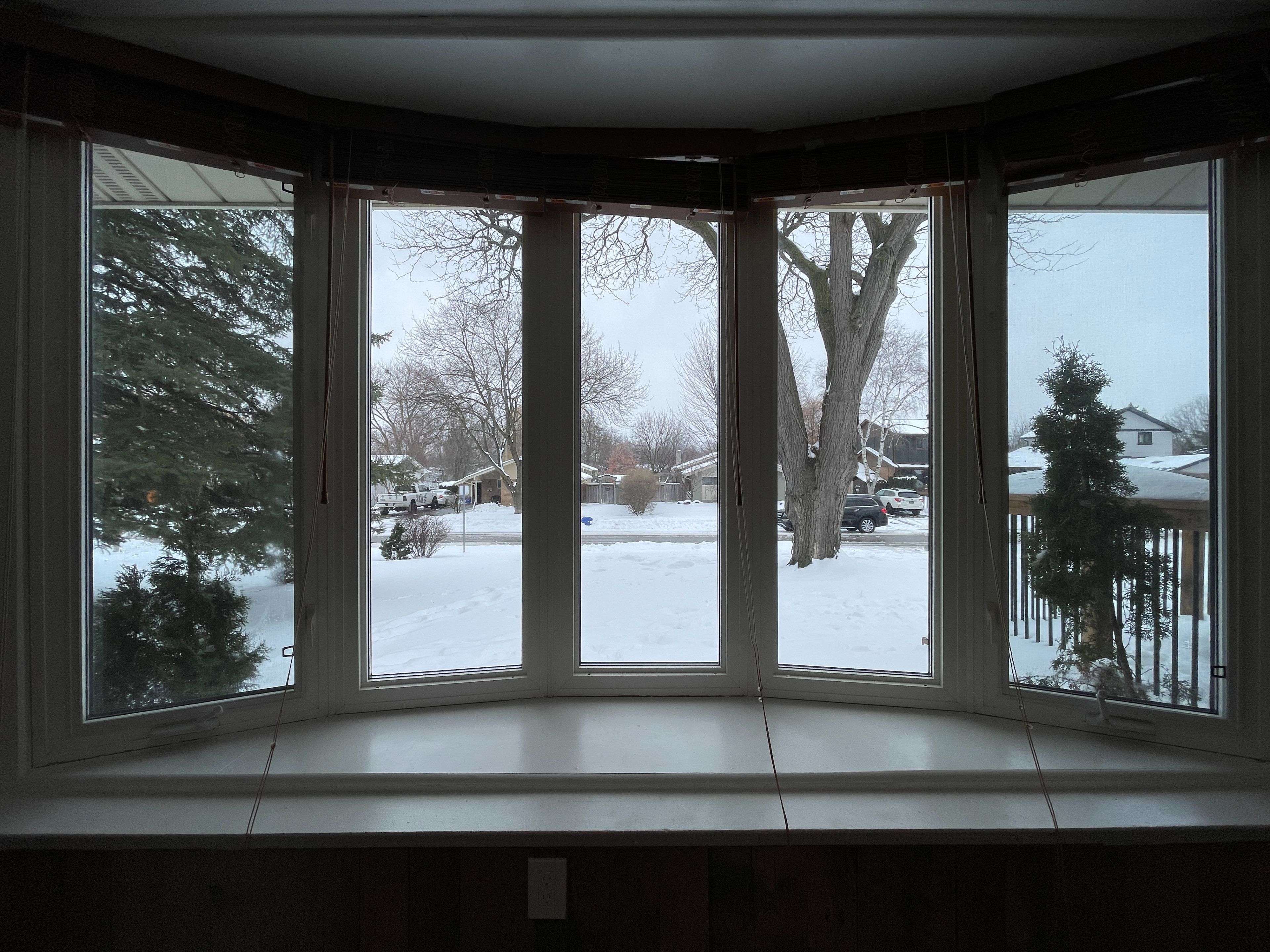 Milton, ON L9T 2G1,345 Maplewood CRES