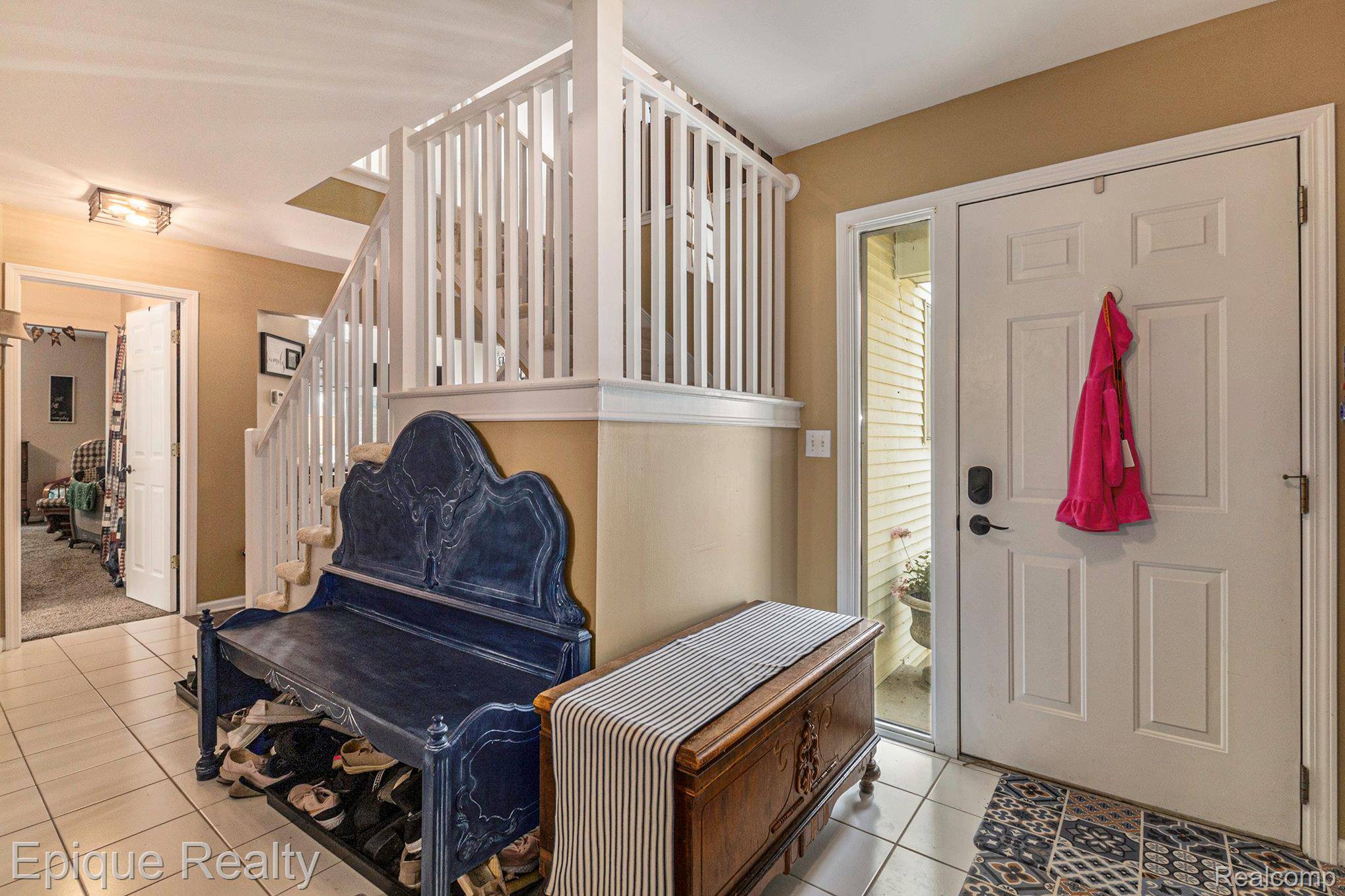 Davison, MI 48423,9448 Linda DR