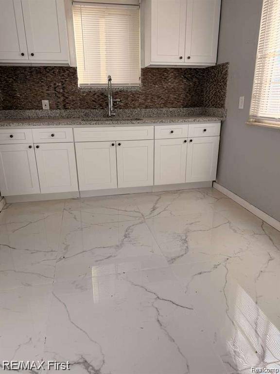 Detroit, MI 48221,17159 Woodingham DR