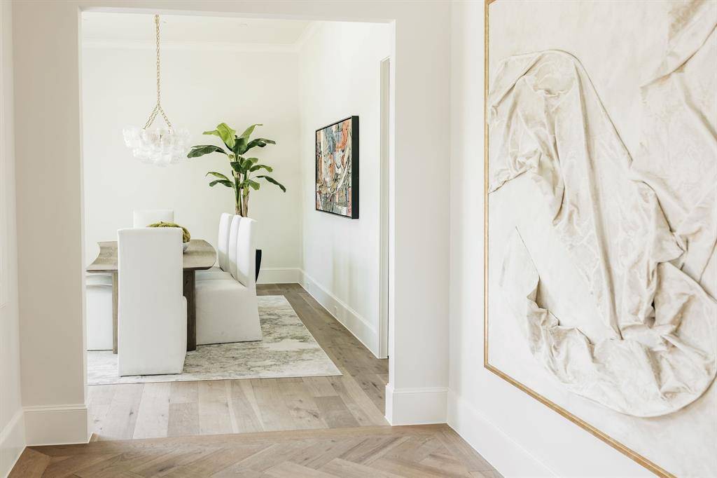 Dallas, TX 75230,5925 Williamstown Road