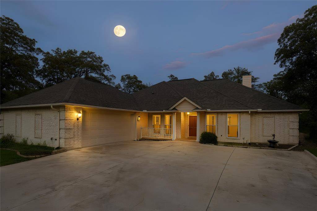 Runaway Bay, TX 76426,604 Runaway Bay Drive