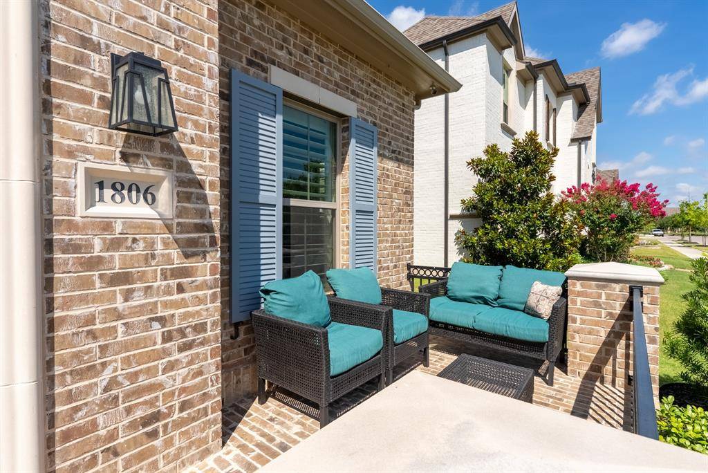 Arlington, TX 76005,1806 Birds Fort Trail