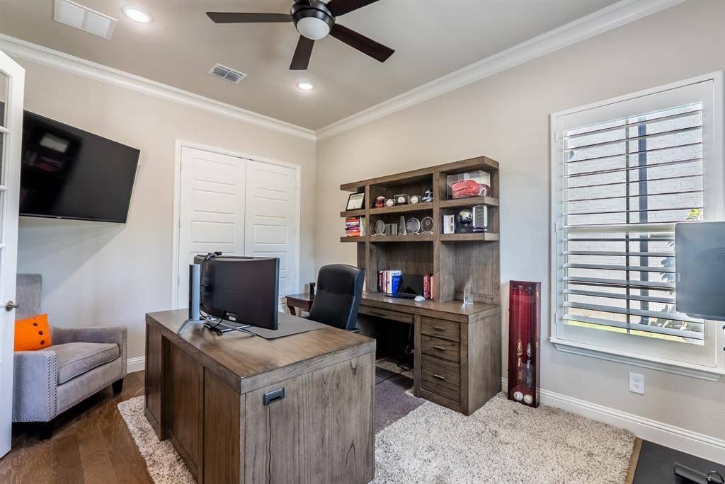 Arlington, TX 76005,1806 Birds Fort Trail