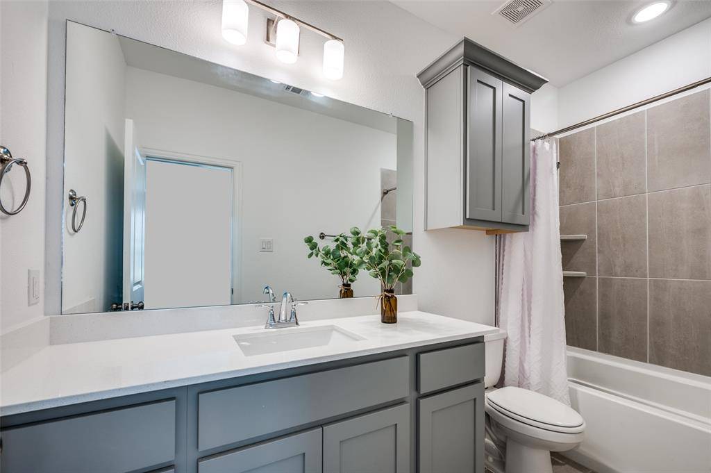 Arlington, TX 76005,3718 Pelican Rest Way