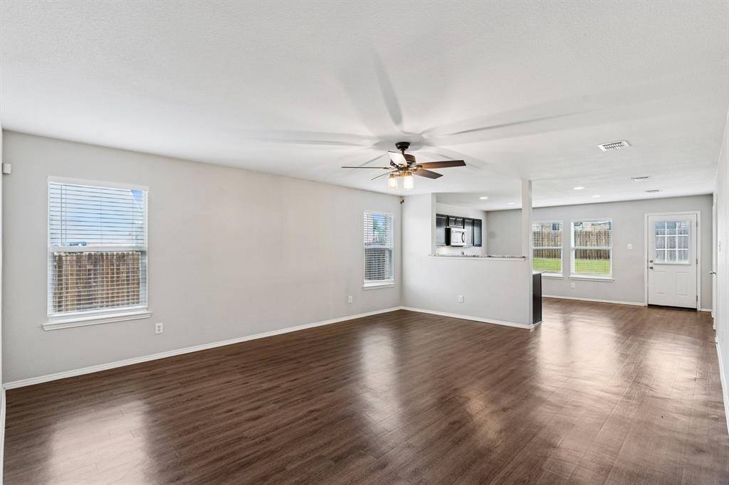 Denton, TX 76210,3005 Groveland Terrace