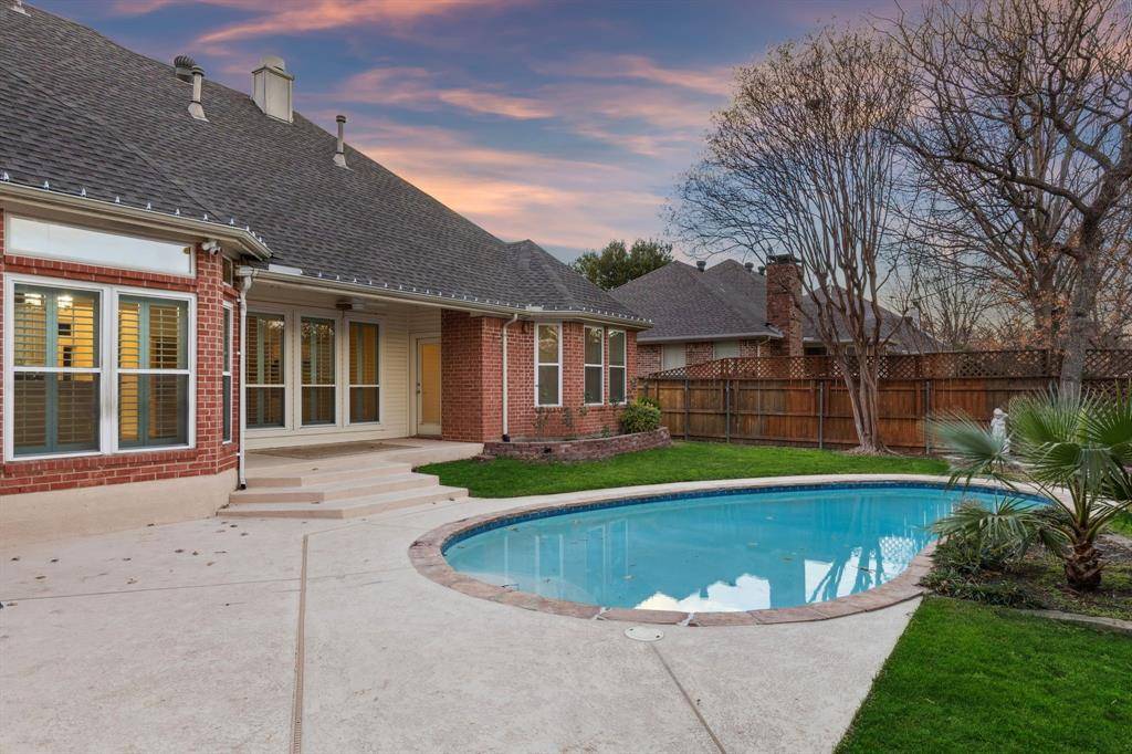 Keller, TX 76248,807 Evergreen Court