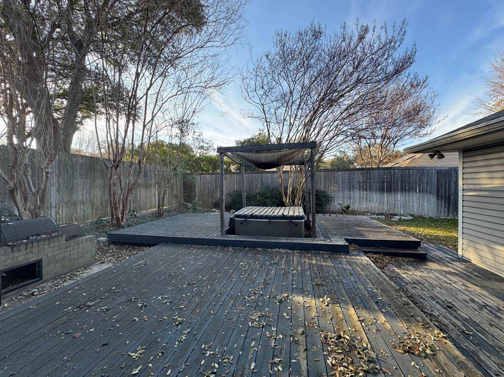 Fort Worth, TX 76133,7324 Old Mill Run